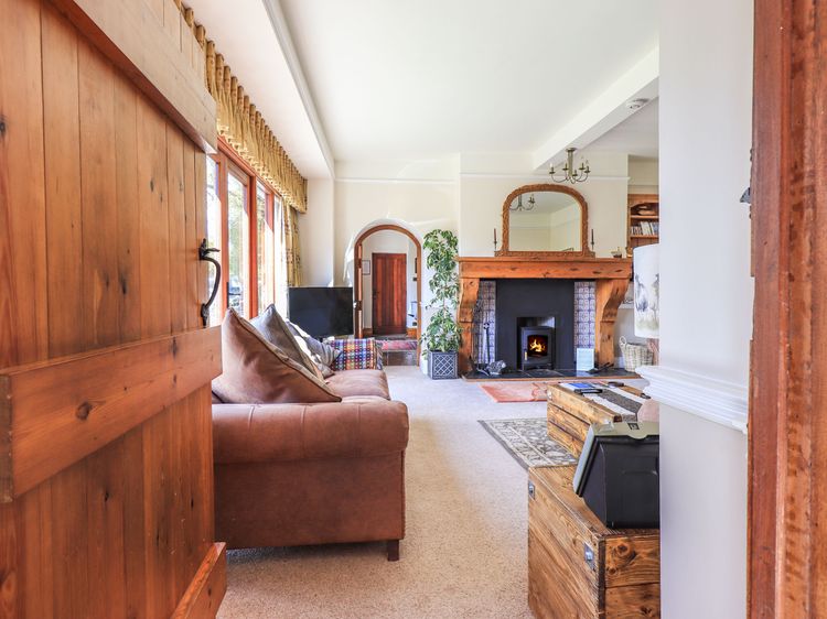 The Stables, listing photograph 4