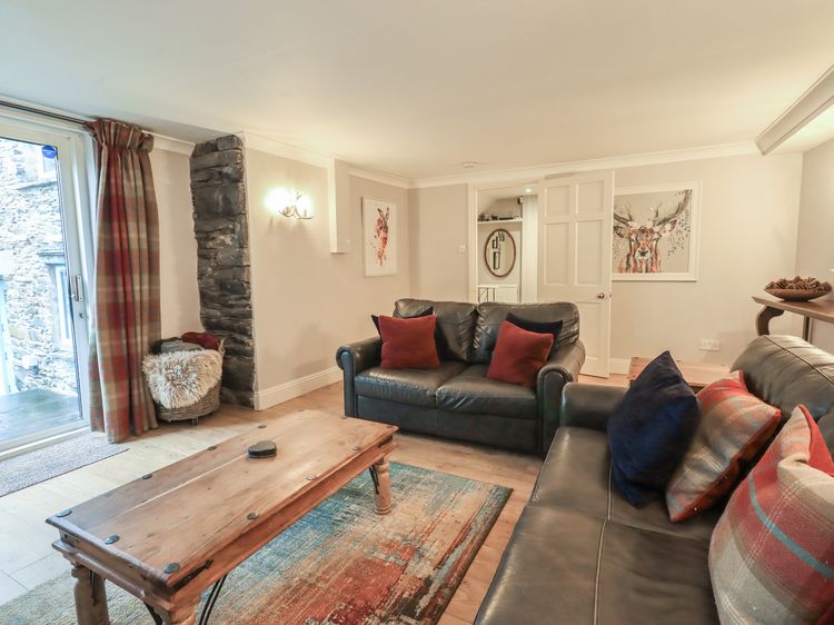 Chapel Hill Cottage, listing photograph 7