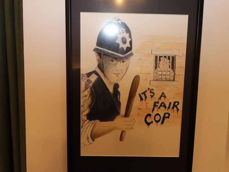 Fair Cop, listing photograph 6