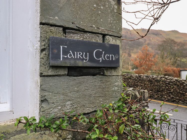 Fairy Glen, listing photograph 2