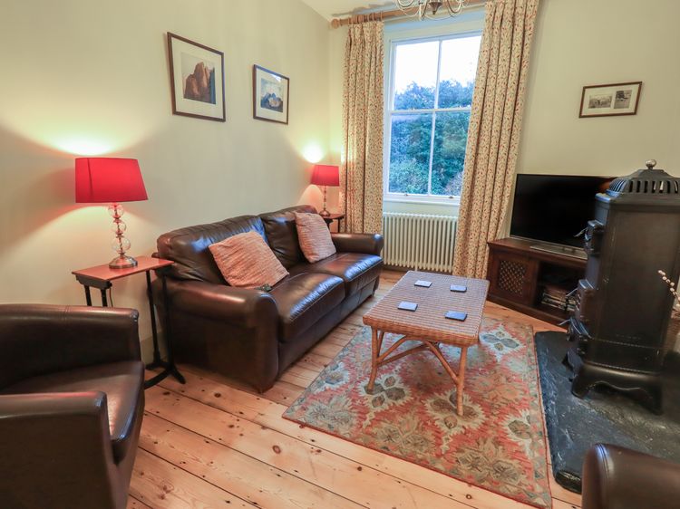 Fairy Glen, listing photograph 8
