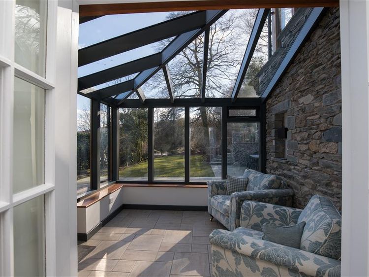 Spring Cottage, listing photograph 3