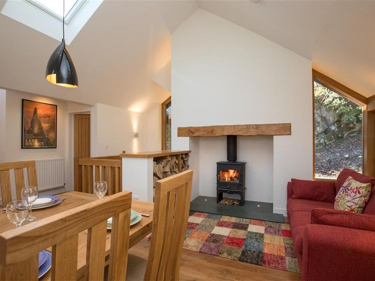 Spring Cottage, listing photograph 11