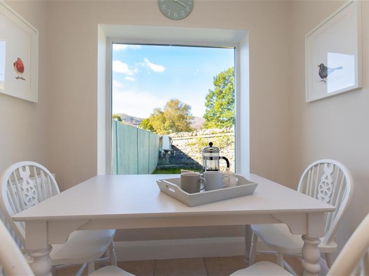 Crozier Cottage, listing photograph 9