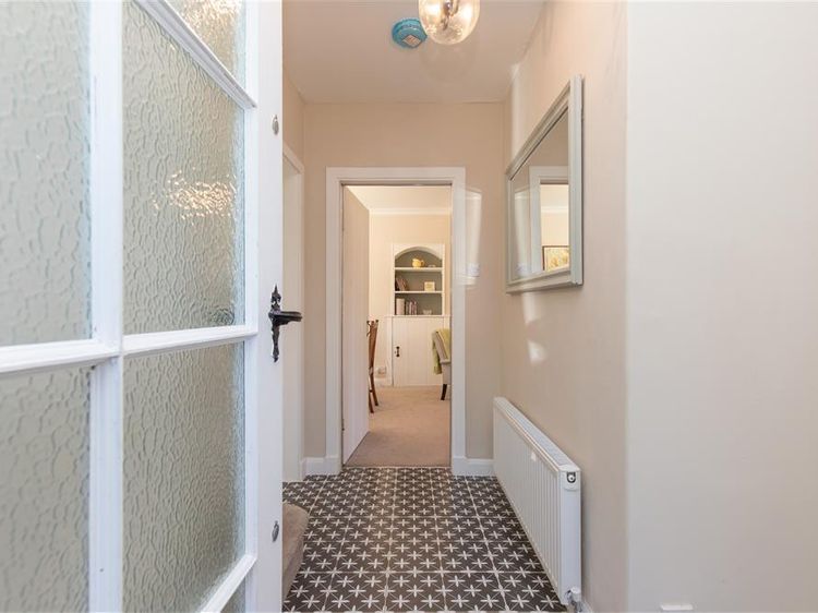 Crozier Cottage, listing photograph 10