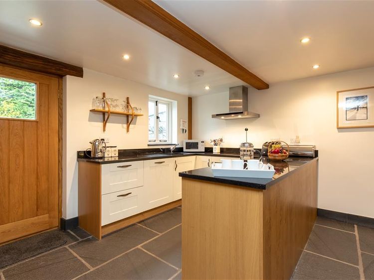 Forest Cottage, listing photograph 7