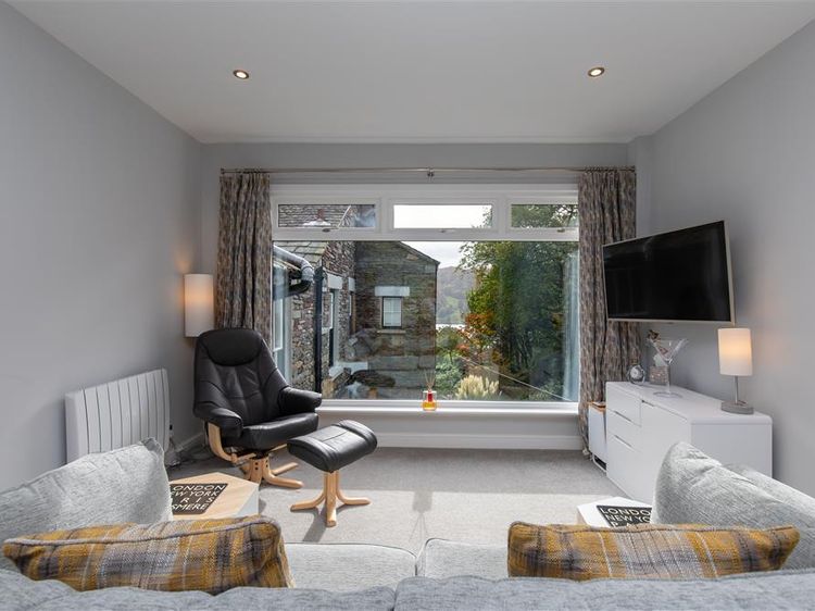 Silver Howe, listing photograph 4