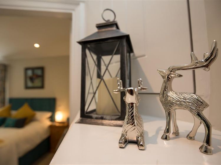 Silver Howe, listing photograph 8