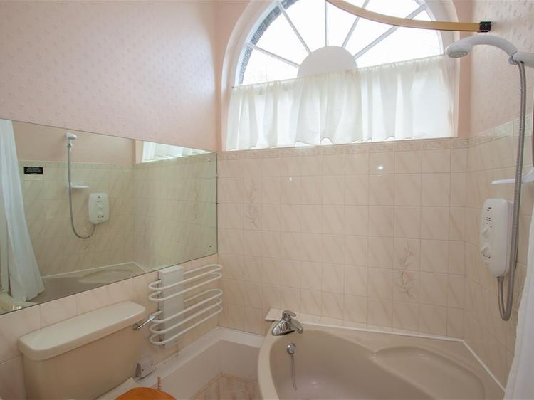 Betamere, listing photograph 5
