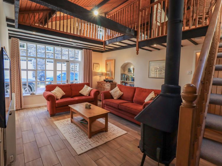 Courtyard Cottage, listing photograph 7