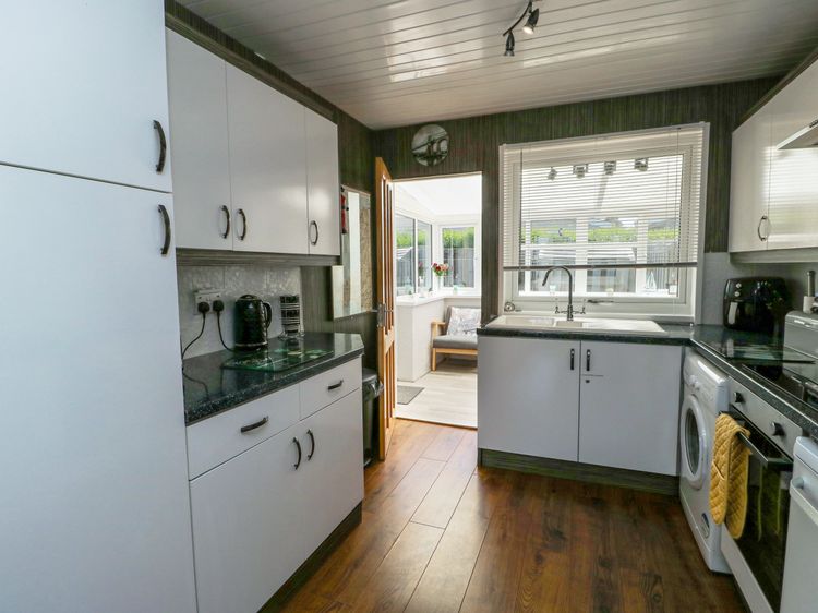 Fern Hill Cottage, listing photograph 6
