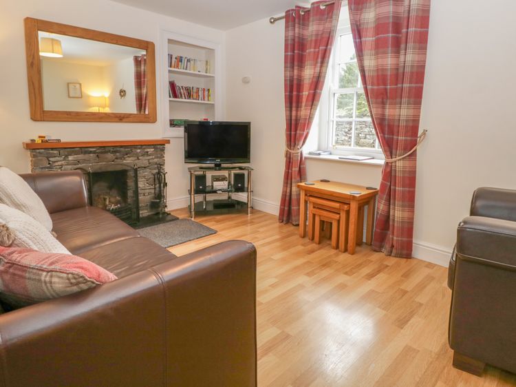 Holly Tree Cottage, listing photograph 3