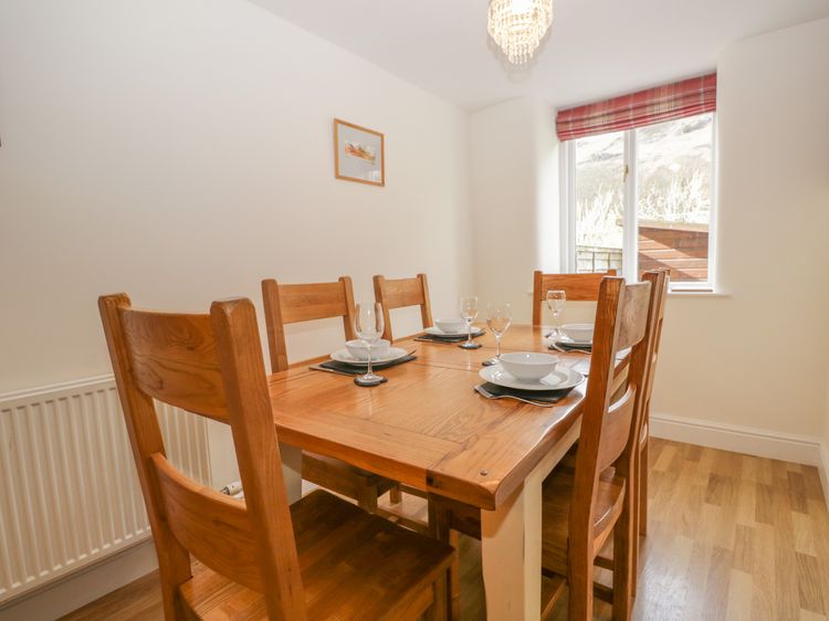 Holly Tree Cottage, listing photograph 9