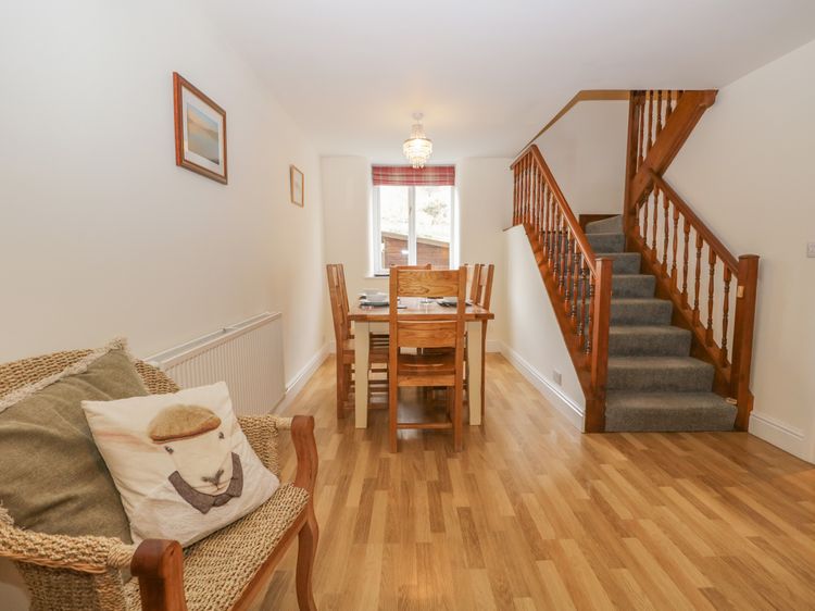 Holly Tree Cottage, listing photograph 8
