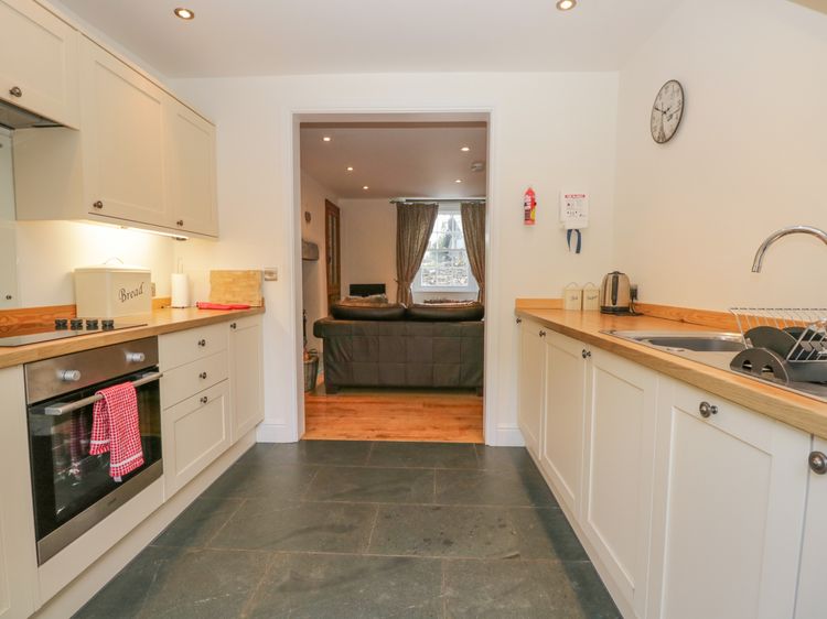 Oak Tree Cottage, listing photograph 11
