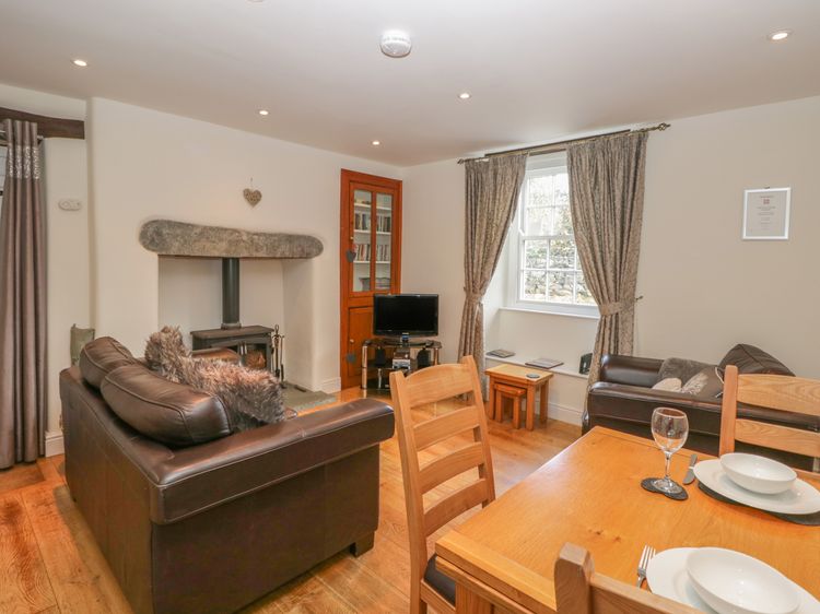 Oak Tree Cottage, listing photograph 7