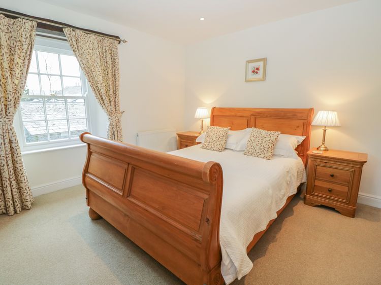 Oak Tree Cottage, listing photograph 12