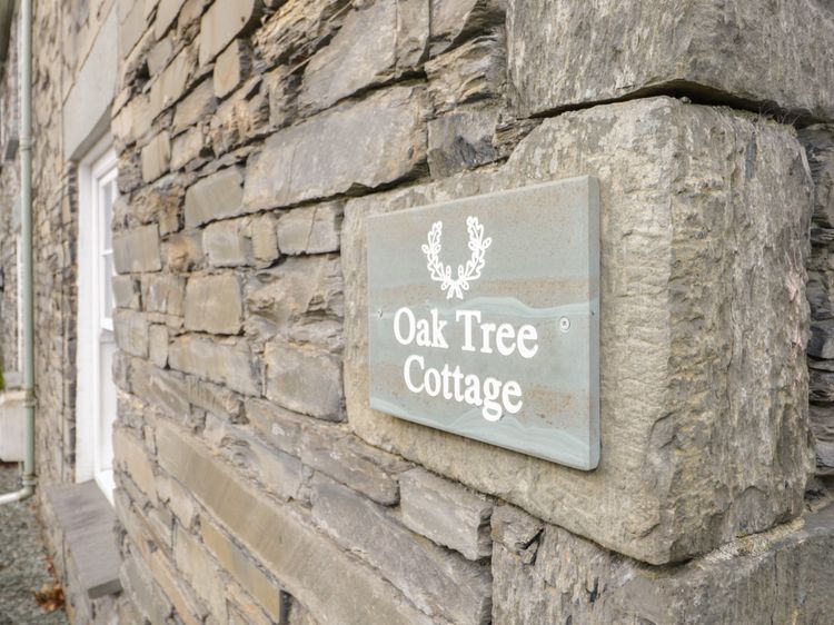 Oak Tree Cottage, listing photograph 2