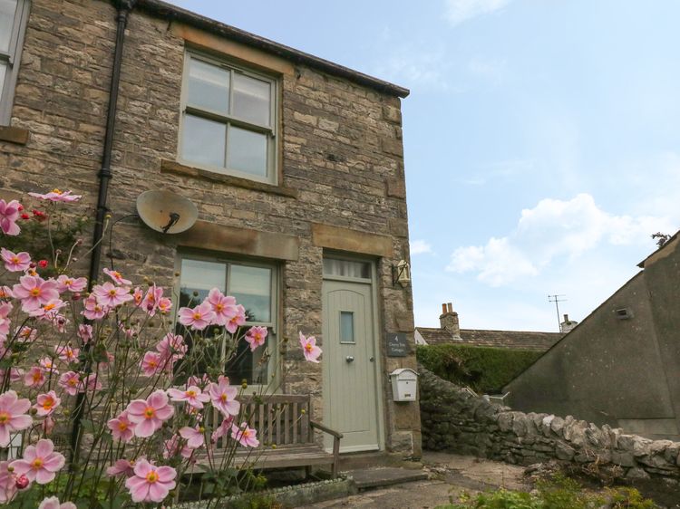 4 Cherry Tree Cottages, listing photograph 2