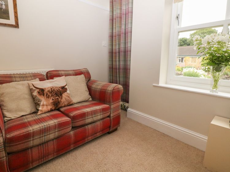 4 Cherry Tree Cottages, listing photograph 6