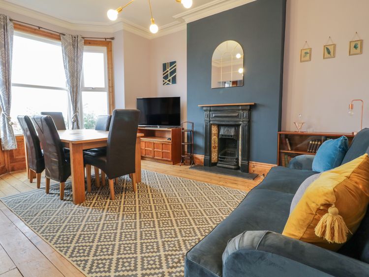 4 Tan Y Bryn Road, listing photograph 8
