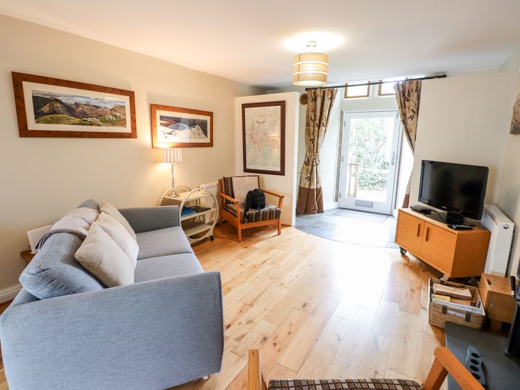 Two The Chapel - Staveley, listing photograph 8