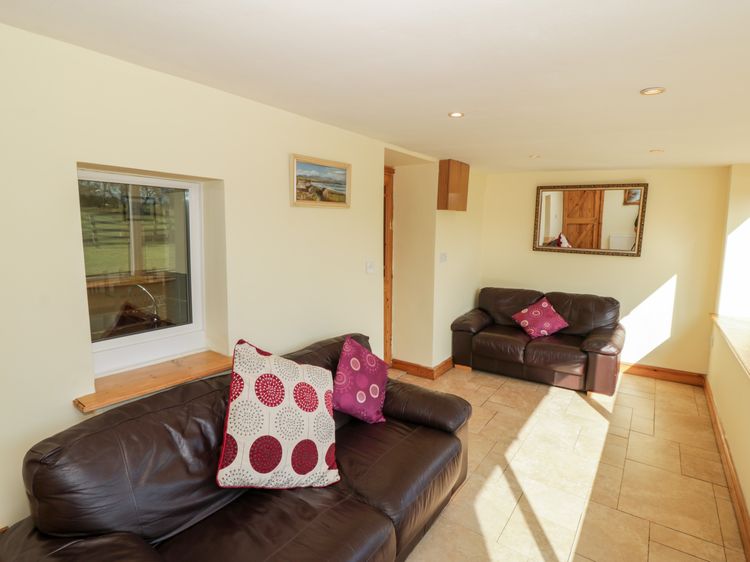 Penllyn, listing photograph 9