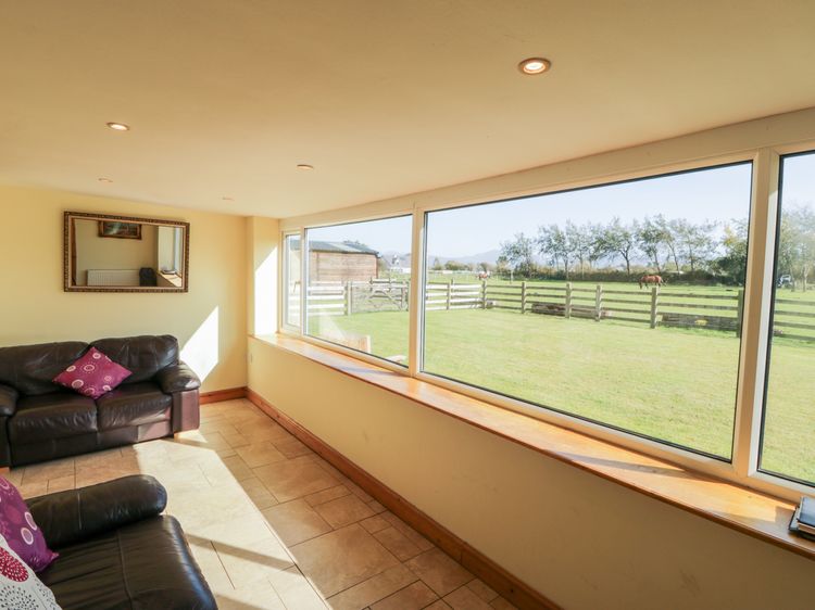 Penllyn, listing photograph 10
