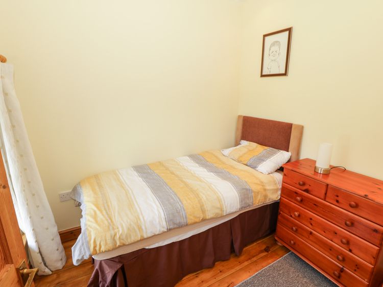 Penllyn, listing photograph 12