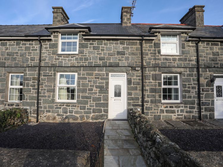 Gwynle - Llanystumdwy, listing photograph 2