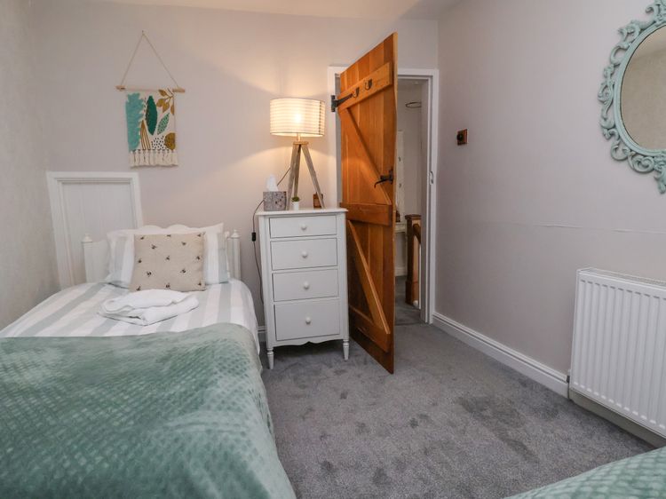 Millgate Cottage, listing photograph 12