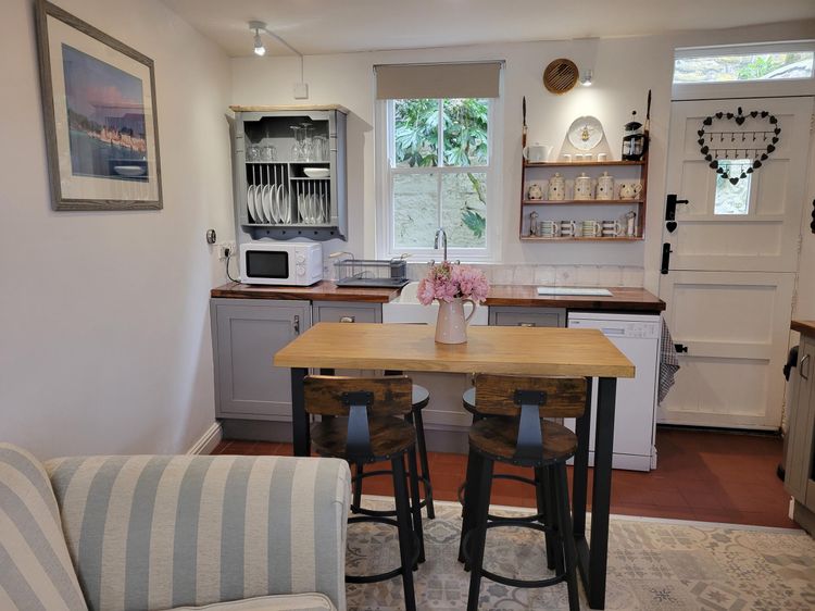 Millgate Cottage, listing photograph 2