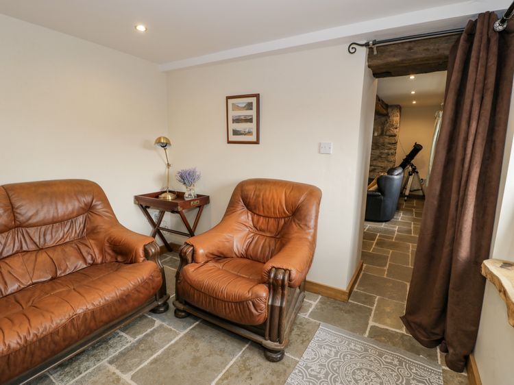 Hen Dy Craig Yr Ronwy, listing photograph 12