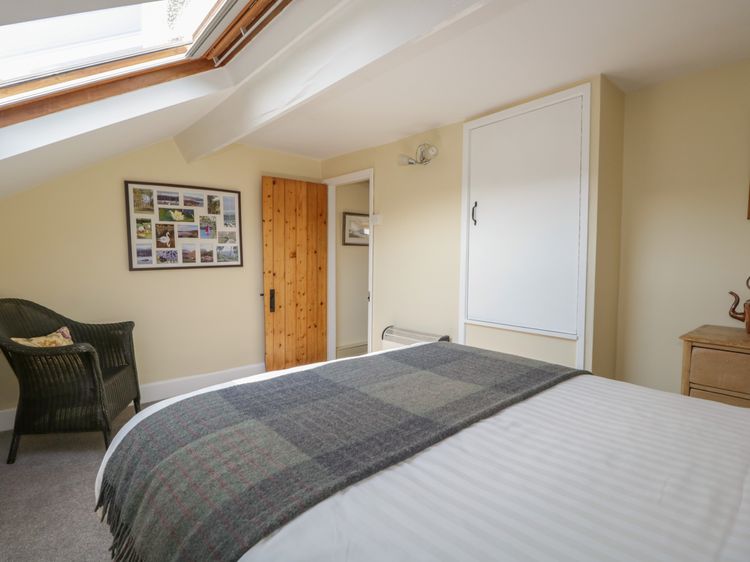 Acorn Cottage, listing photograph 12