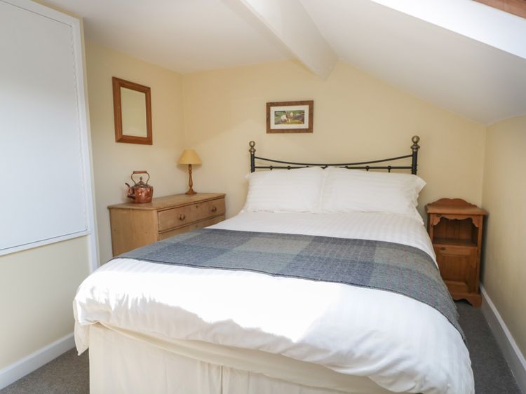 Acorn Cottage, listing photograph 11