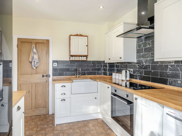Kidsty Cottage, listing photograph 9