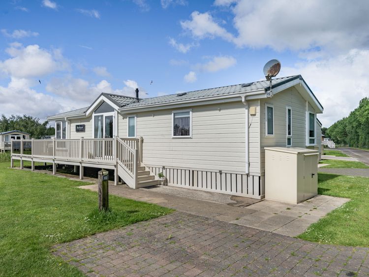 Links Lodge, listing photograph 2