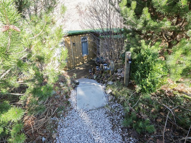 The River Lodge, listing photograph 2