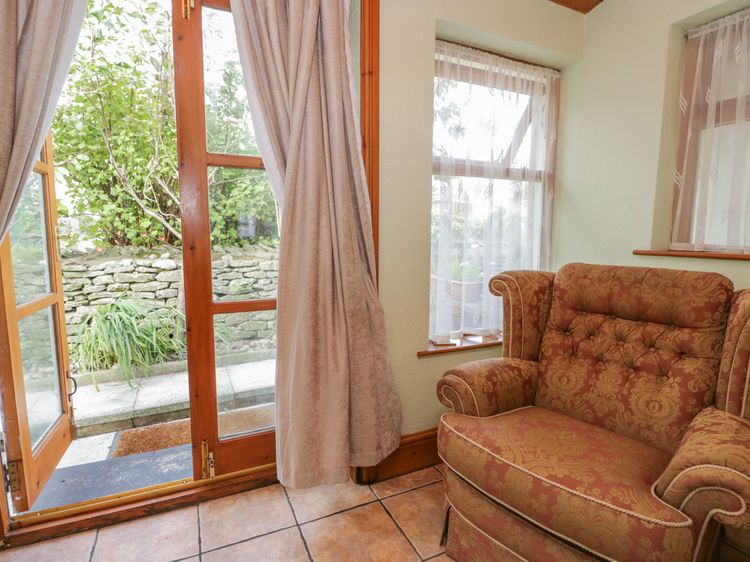 Shipwreck Cottage, listing photograph 11