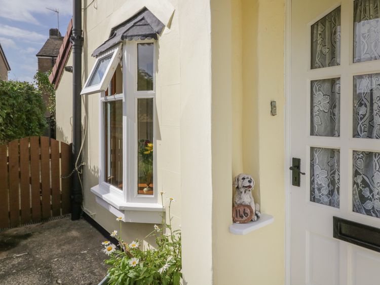 Shipwreck Cottage, listing photograph 2