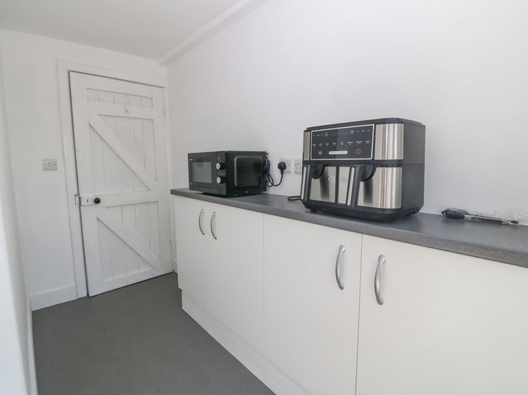 Glanffraw, listing photograph 12