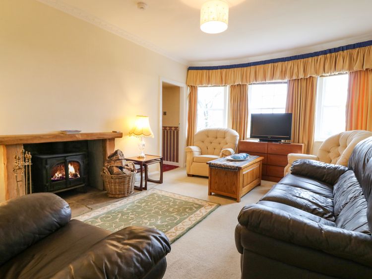 North Lodge, listing photograph 4