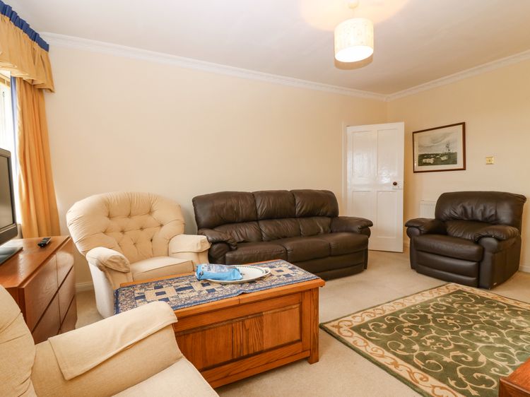 North Lodge, listing photograph 5