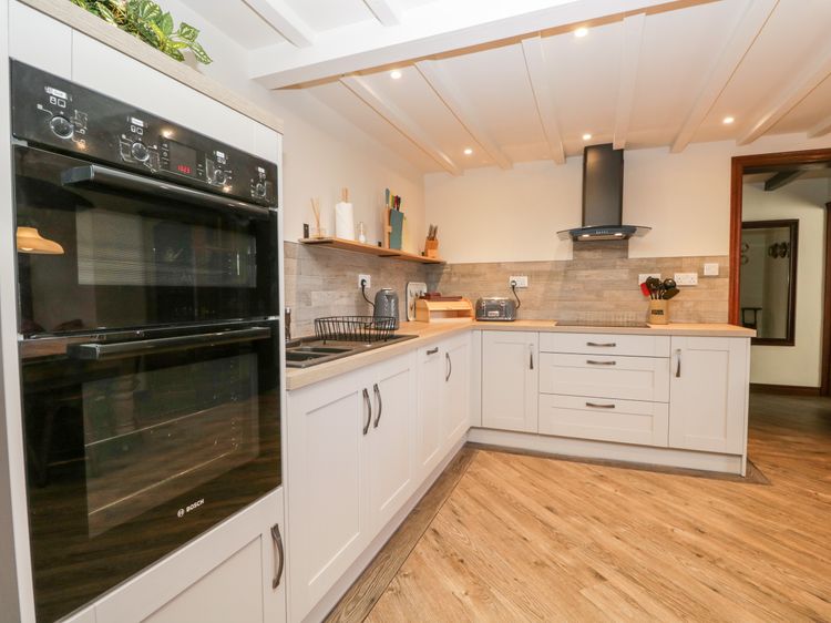 1 Cherry Tree Cottage, listing photograph 11