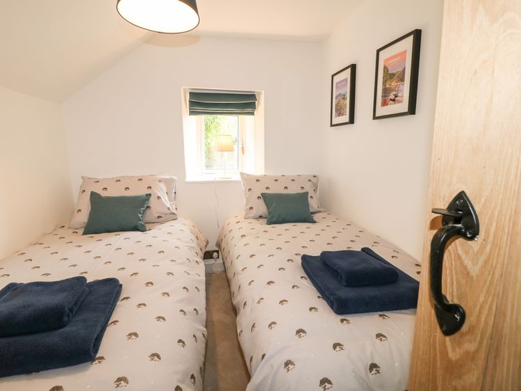 Ivy Cottage, listing photograph 10