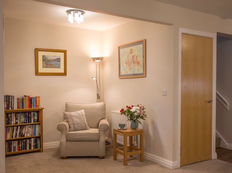 Honeybee Cottage, listing photograph 9