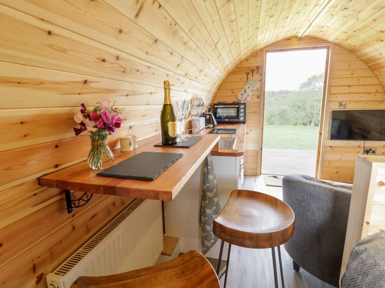 Embden Pod at Banwy Glamping, listing photograph 9