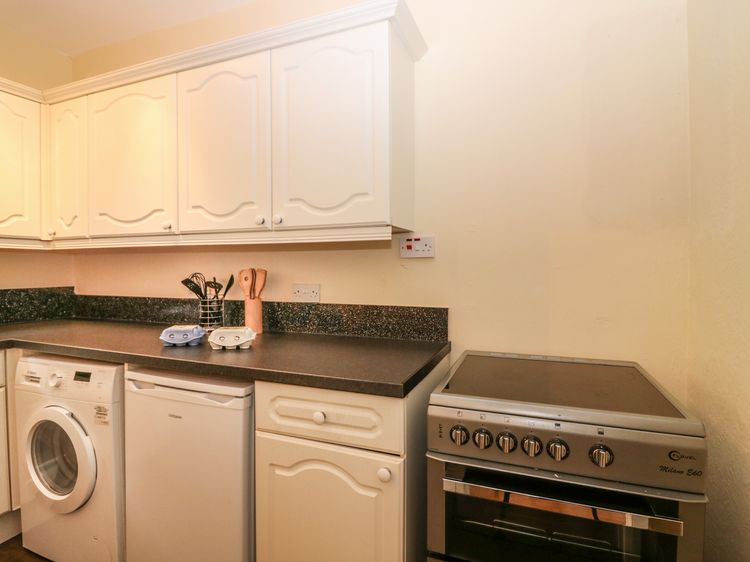 Gardener's Cottage, listing photograph 7