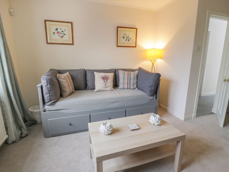Maisie's Cottage, listing photograph 4