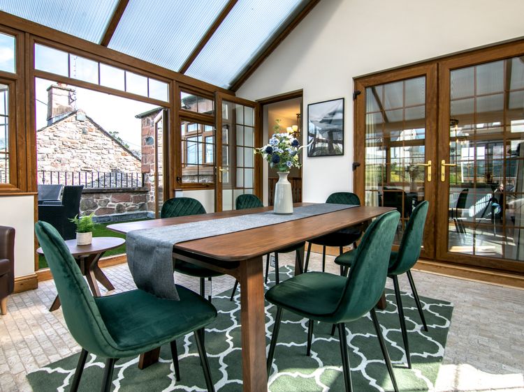 Simcas House, listing photograph 6